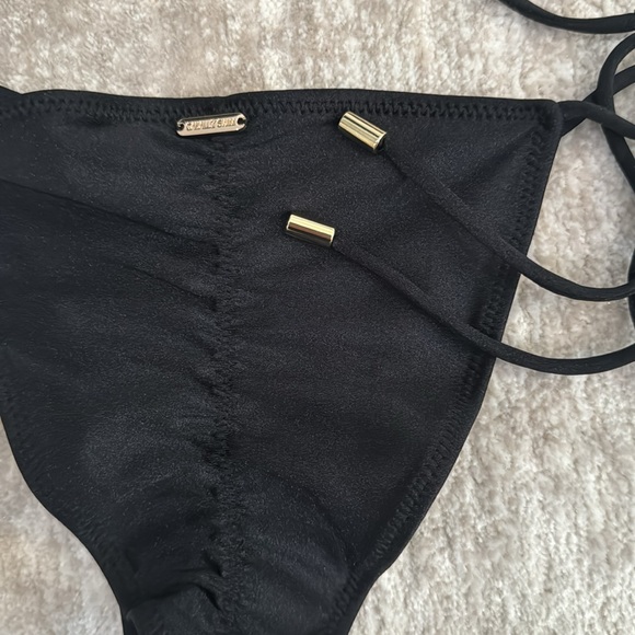 CANALUZ SWIM Bikini in Black - Picture 6 of 7